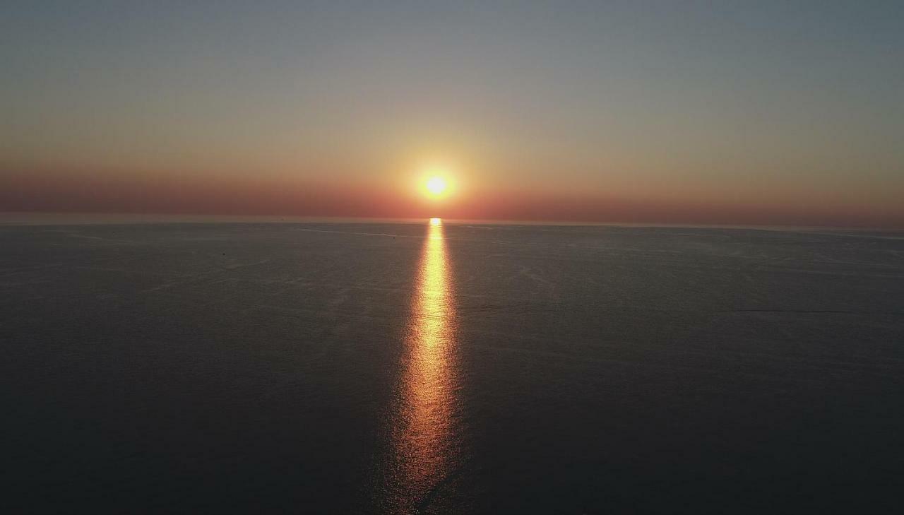 le soleil bleu wifi clim Villa Le Barcarès Eksteriør billede